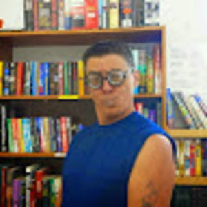 Meet your Posher, Devin